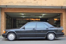 S62 メルセデス190E2.3-16 ゲトラグ5速MT ブルーブラックサムネイル