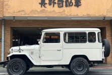 S55 ランクル40 ミドル BJ44Ｖ 白 クーラー付き 6人乗りサムネイル